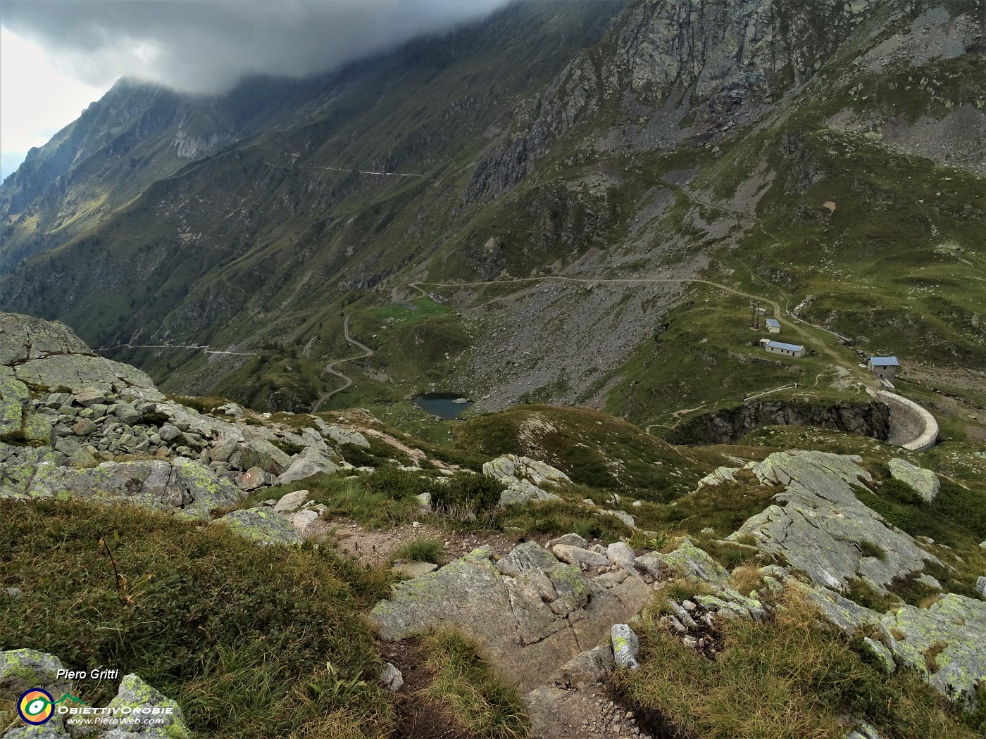 84 Vista sulla diga del Lago del Diavolo.JPG